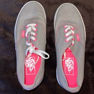 Light grey/pink Vans
